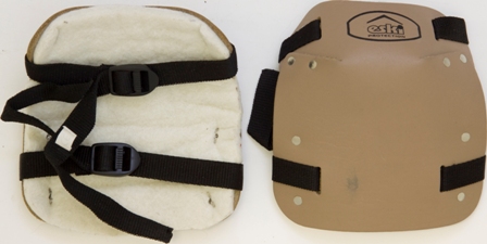 KNEE PADS (1) KNEE PADS (1)